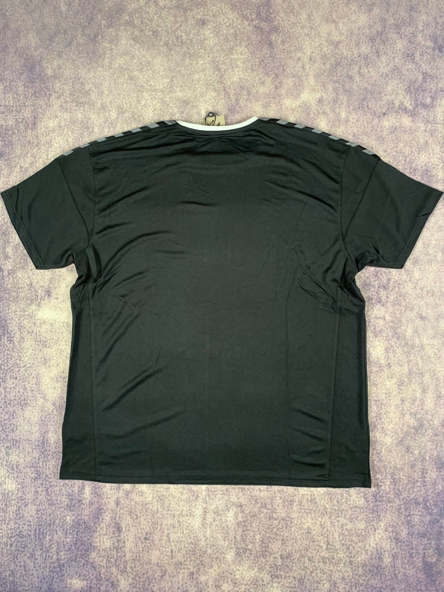 Hummel Trikot in Schwarz/Weiß