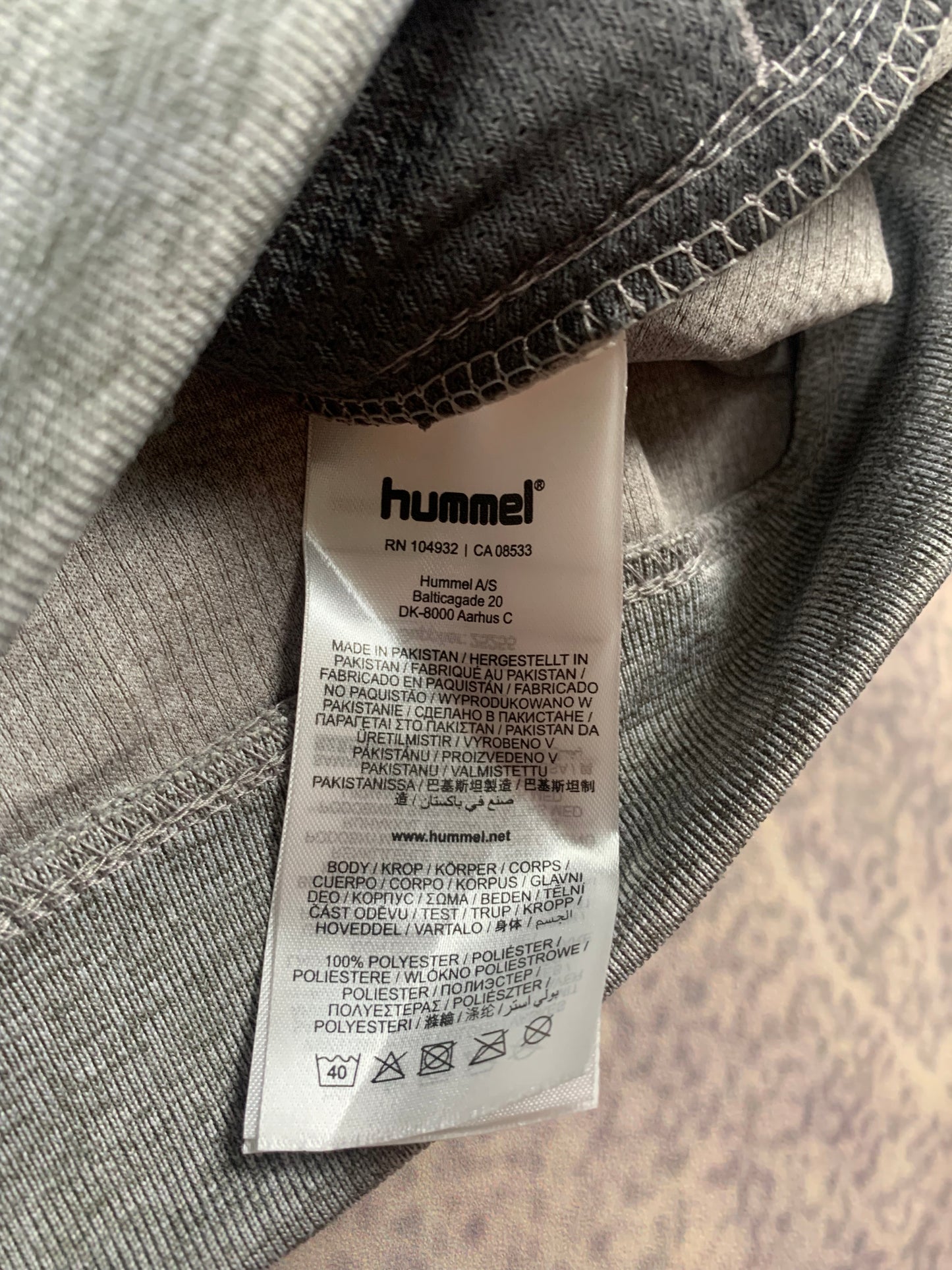 Hummel Hoodie in Grau