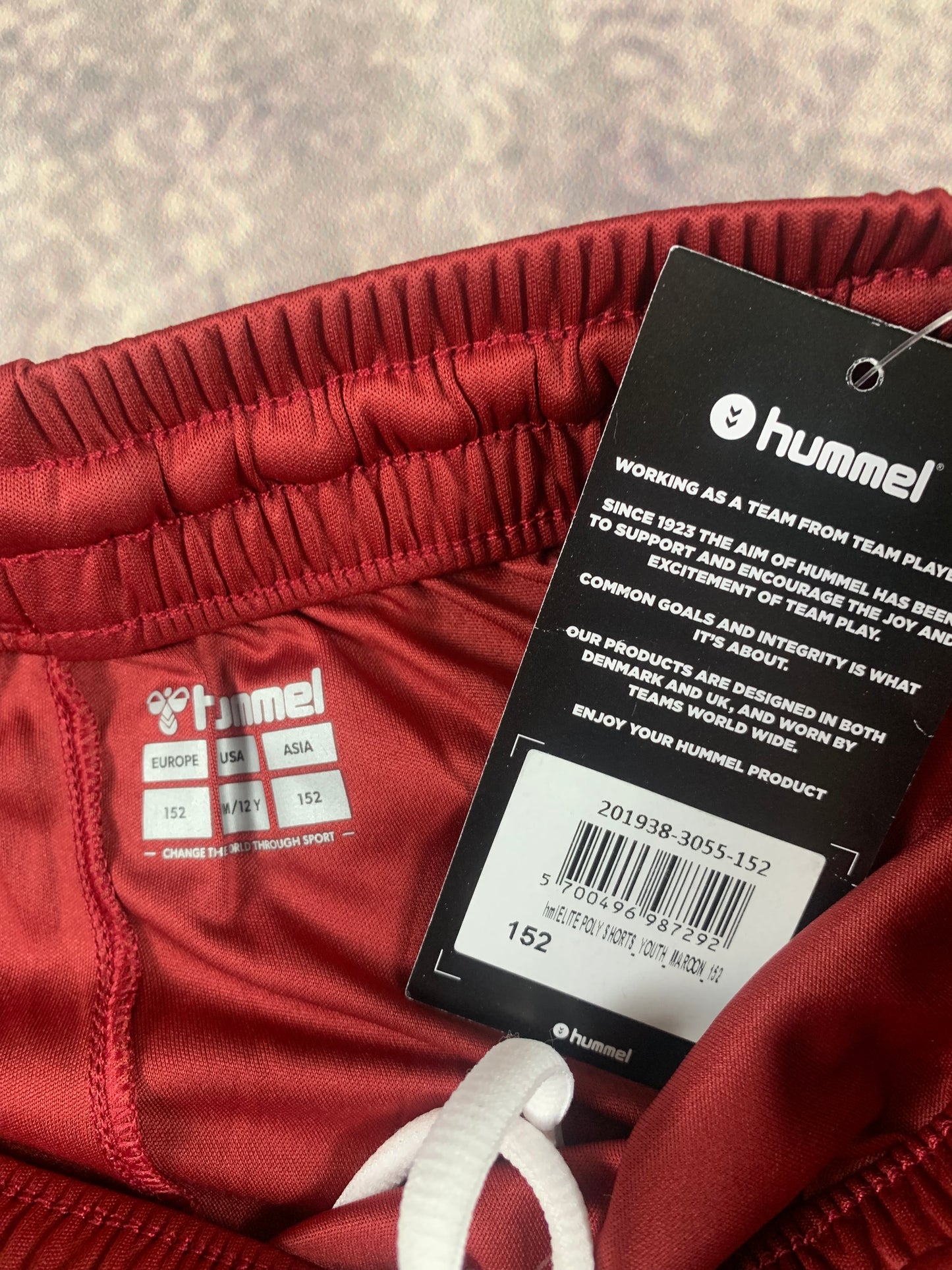 Hummel Kinder-Shorts in Dunkelrot