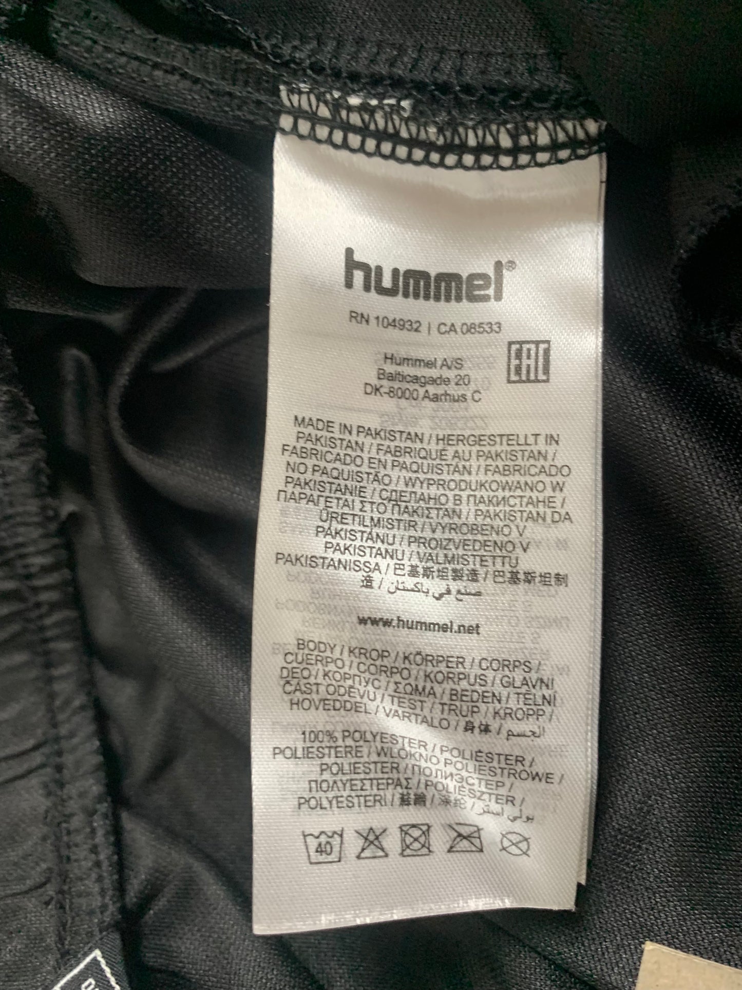 Hummel Trainingshose in Schwarz