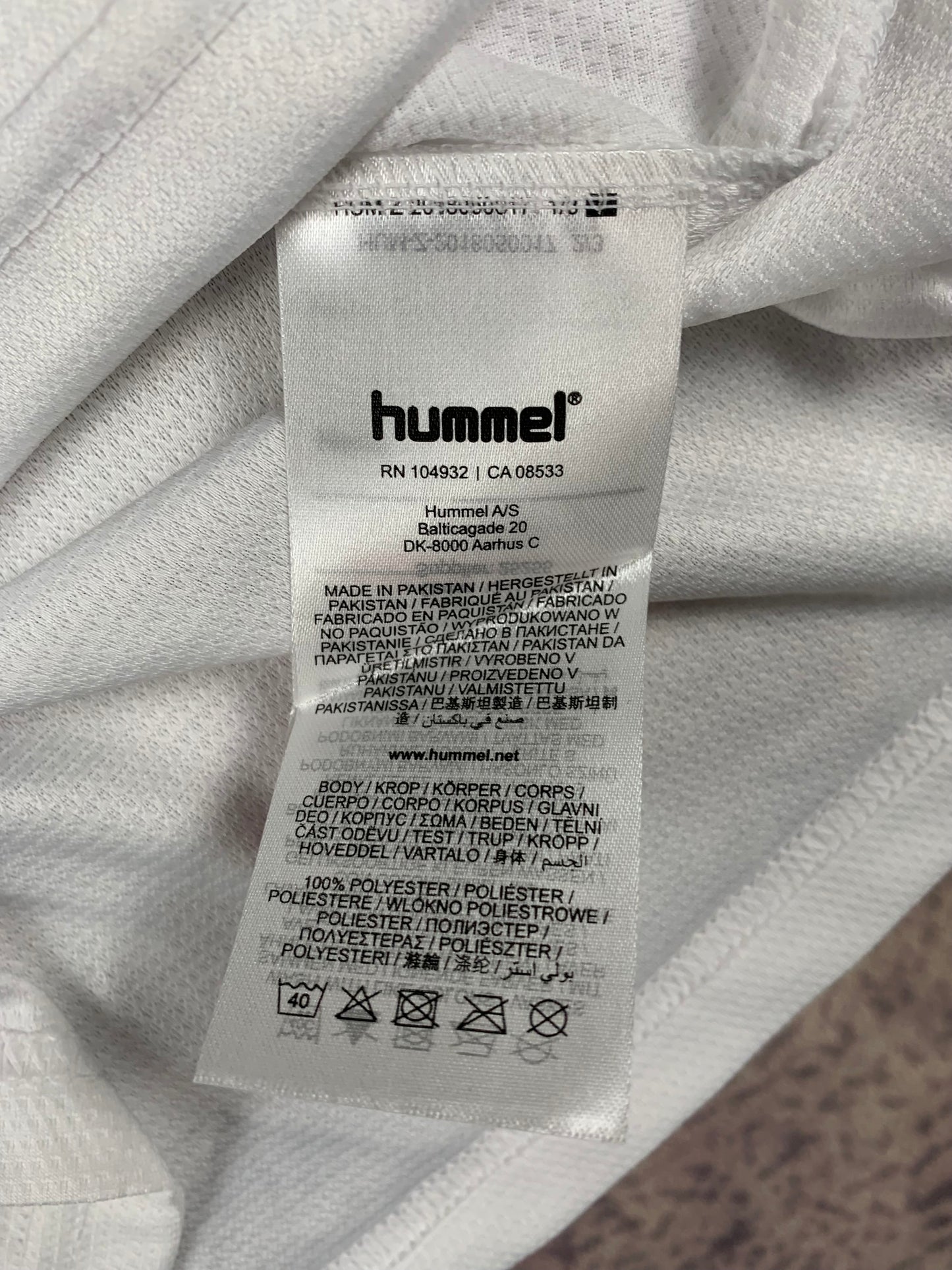 Hummel Poloshirt in Weiß