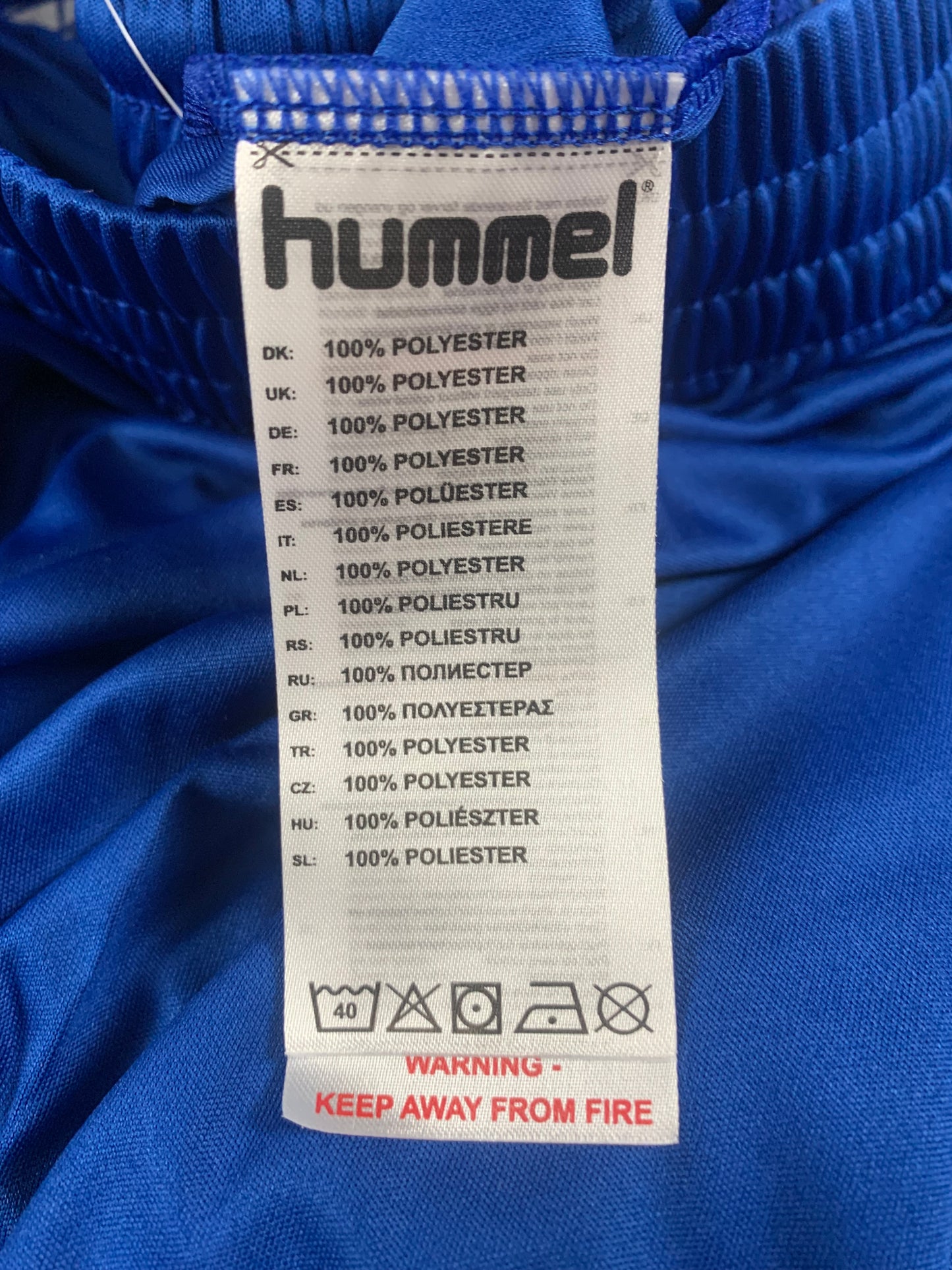 Hummel Shorts in Blau