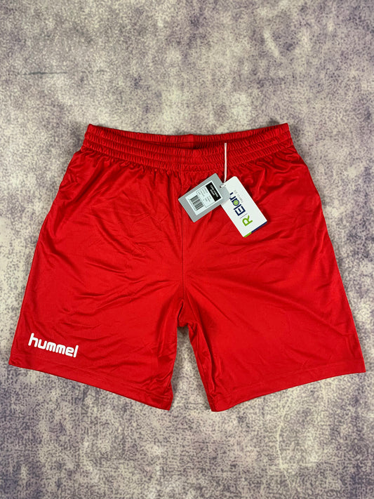 Hummel Shorts in Rot