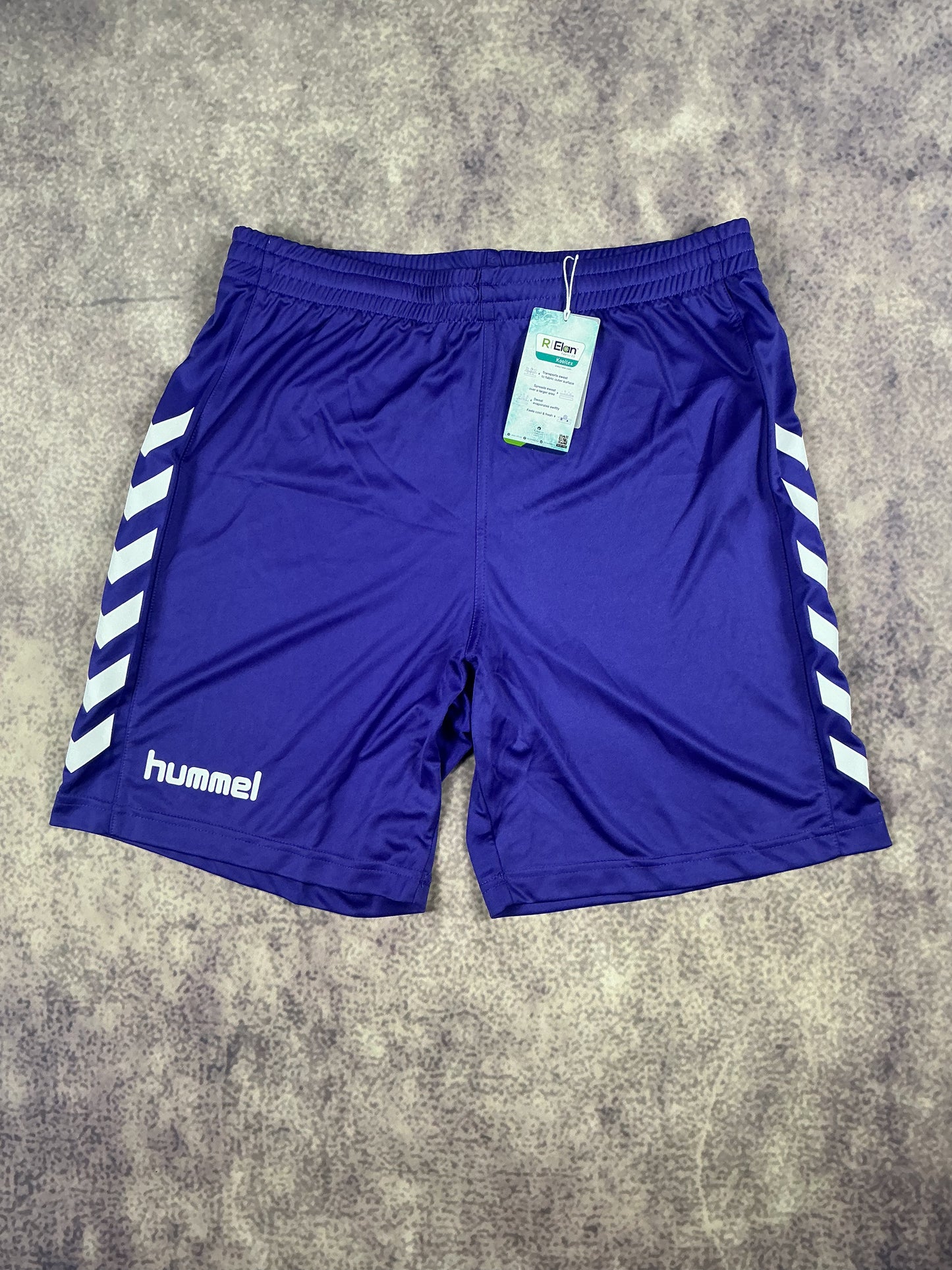 Hummel Kinder-Shorts in Lila/Weiß