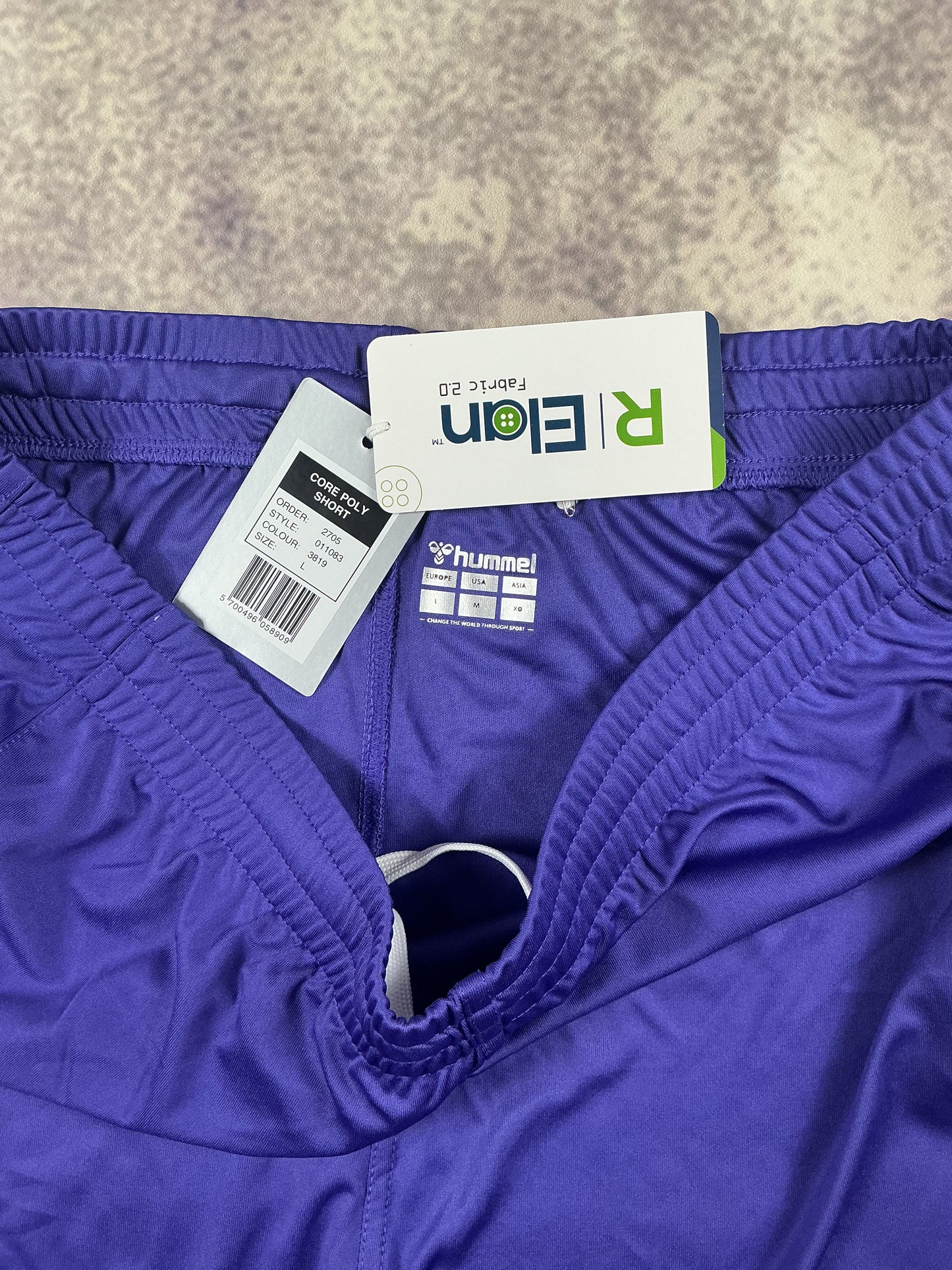 Hummel Kinder-Shorts in Lila/Weiß