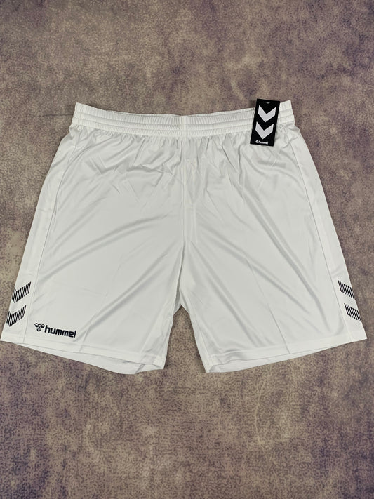 Hummel Shorts in Weiß